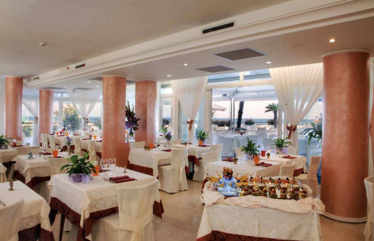 Hotel Adria Sul Mare Caorle Exterior foto